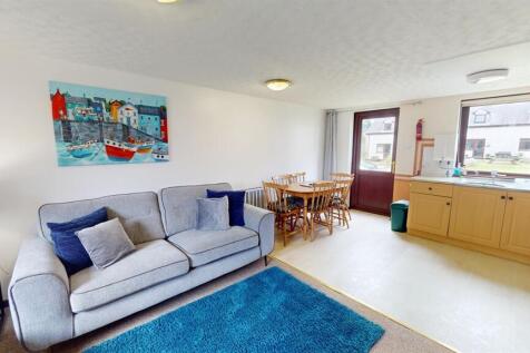 2 Bedroom Mid Terrace Holiday House For Sale