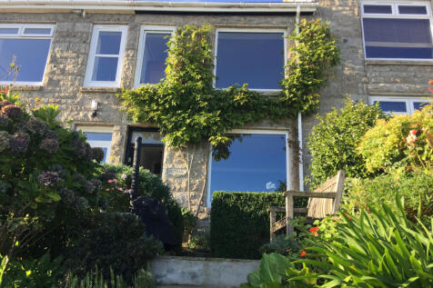 2 Bedroom Mid Terraced House for Sale