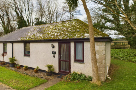 2 Bedroom Bungalow for Sale