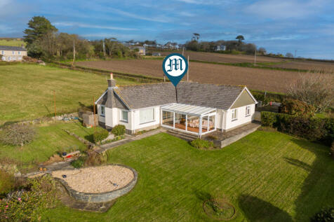 4 Bedroom Detached Bungalow for Sale