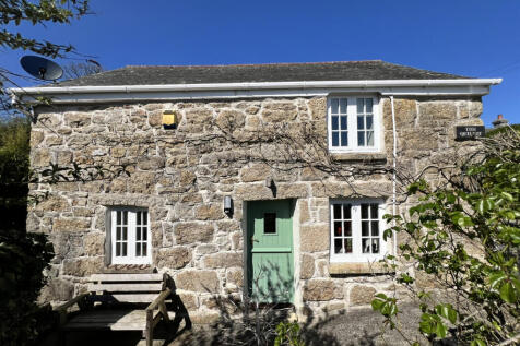 2 Bedroom Detached House for Sale