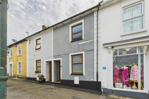 3 Bedroom Mid Terraced House for Sale