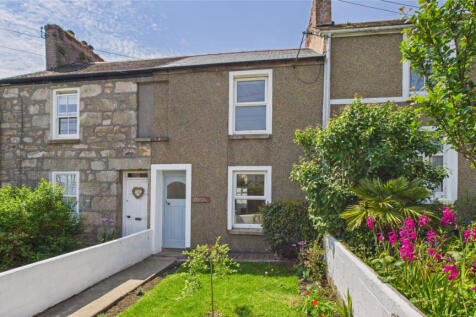 2 Bedroom Mid Terraced House for Sale