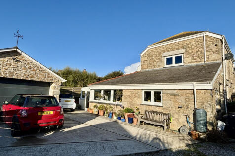 3 Bedroom Detached House for Sale