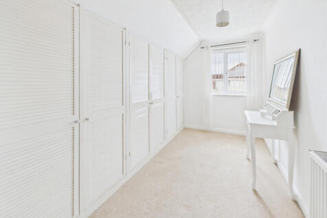 DRESSING AREA