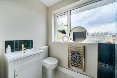 13760805690b26b33da37