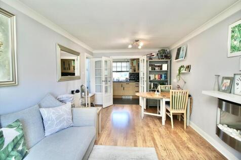 Estate Agents Billericay Stock