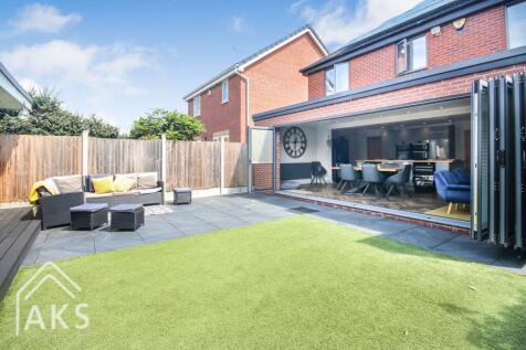 Property Image 4