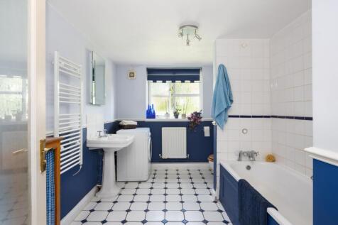 Downstairs Bathroom