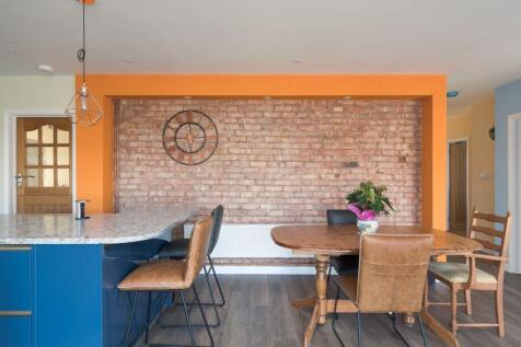 Kitchen / Dining / Family Room
