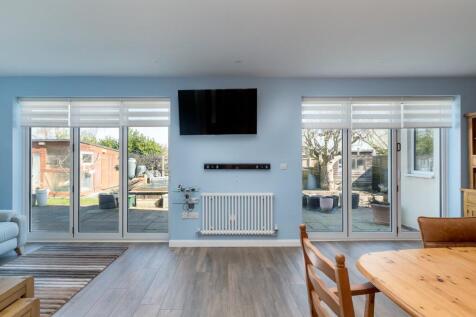 Kitchen / Dining / Family Room