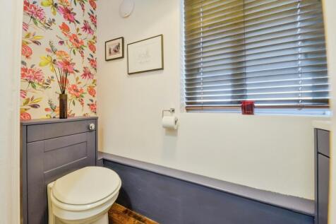 Downstairs Cloakroom