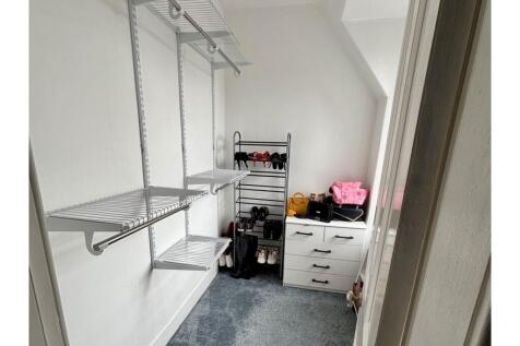 Master Dressing Room