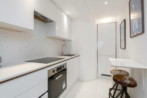LFF 62 Cadogan Square Hi-7.jpg