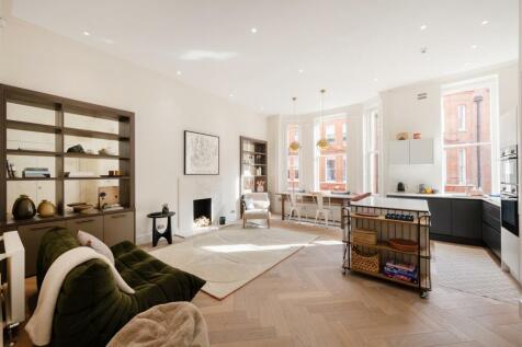 4, 8 Draycott Place Hi-1.jpg