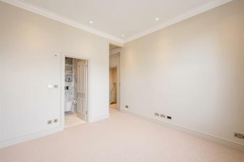 4, 8 Draycott Place Hi-18.jpg