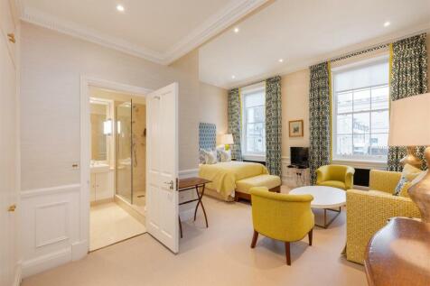 2 Lyall Street Hi-14.jpg