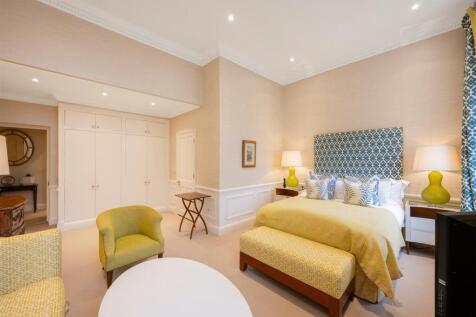 2 Lyall Street Hi-16.jpg