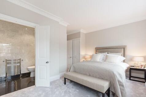 top bed.jpg