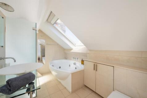 5, 13 Lennox Gardens Hi-13.jpg
