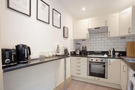 79421_19a Filmer Road,London -  (17)_low.jpg