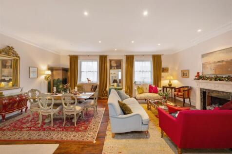 Flat 4, 54 Eaton Place Hi-1.jpg