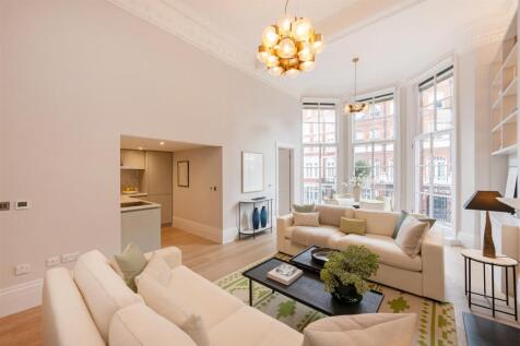Flat 5, 50 Pont Street Hi-13.jpg