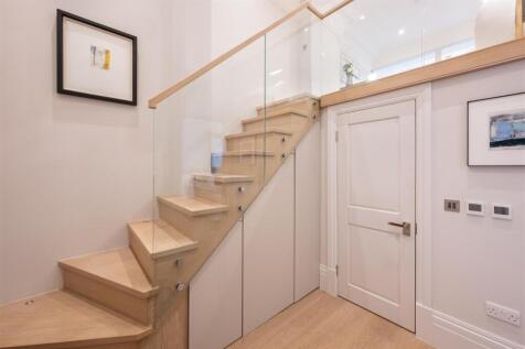 Flat 5, 50 Pont Street Hi-15.jpg