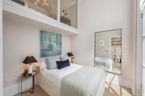 Flat 5, 50 Pont Street Hi-27.jpg