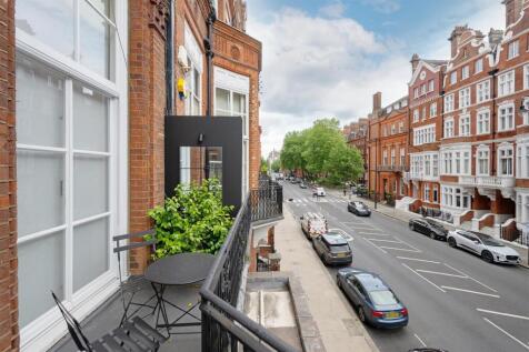 Flat 5, 50 Pont Street Hi-33.jpg