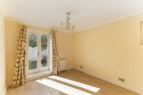 90363_Ground Floor Flat 68 Burnfoot Avenue (14)_lo