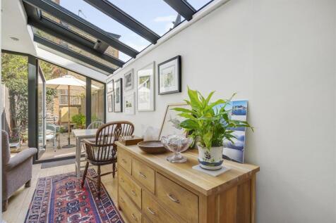 WandsworthBridgeRoad223,GFF-4.jpg