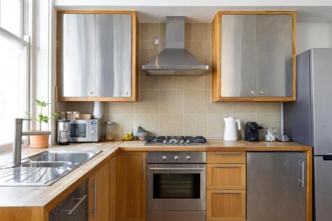 90853_Flat 1 51 Garfield Road (10)_low.jpg