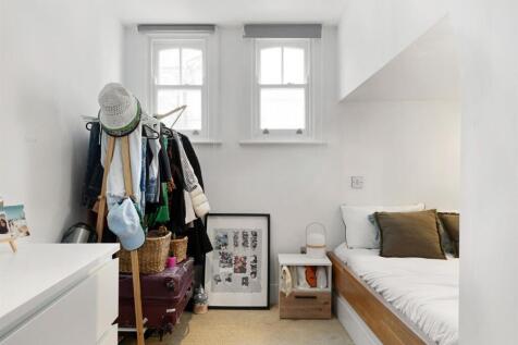 90853_Flat 1 51 Garfield Road (19)_low.jpg