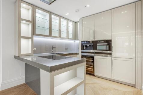 39WrenHouse,190Strand,WC2R-15.jpg