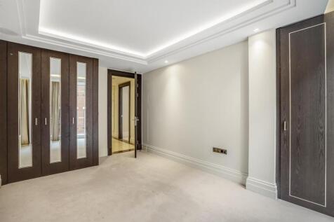 39WrenHouse,190Strand,WC2R-24.jpg