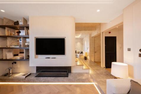 Flat 9, 39 Draycott Place Hi-3.jpg