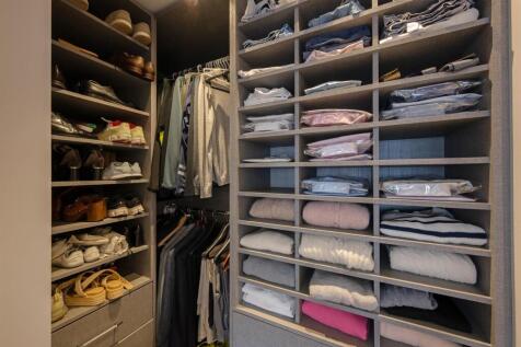 75 Cheyne Court Lo-25.jpg