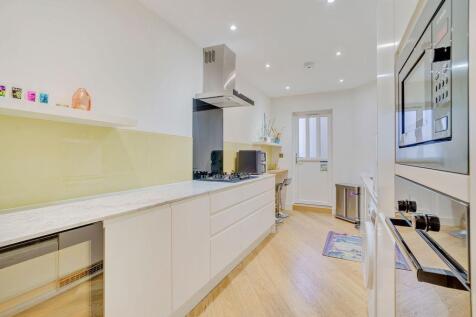 BroughtonRoad120,Flat1-25.jpg