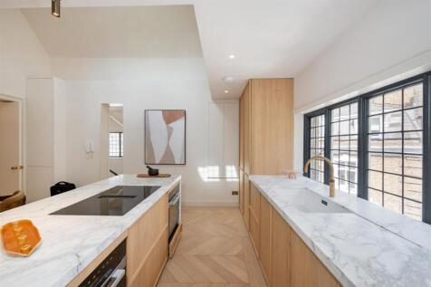 Flat 5 Walton House Hi-15.jpg