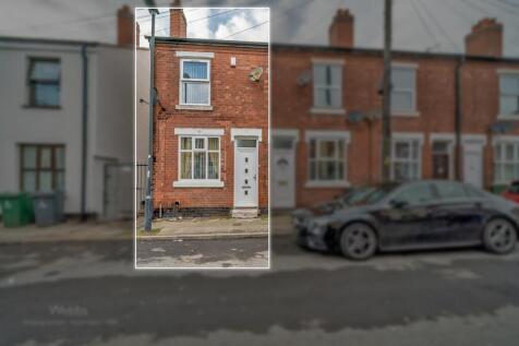 © Webbs Estate Agents © (167 of 226) copy.jpg
