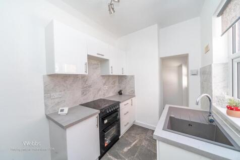 New © Webbs Estate Agents © (16 of 36).jpg