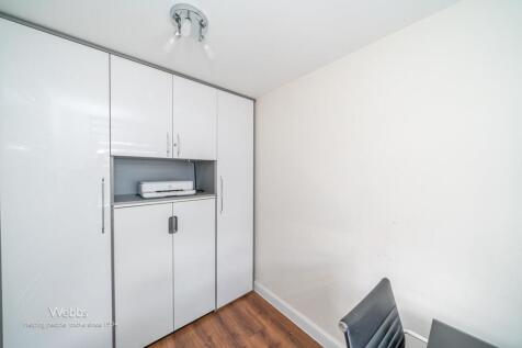 © Webbs Estate Agents © (105 of 217).jpg