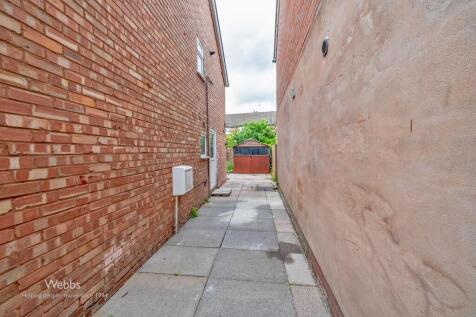 new © Webbs Estate Agents © (14 of 17).jpg