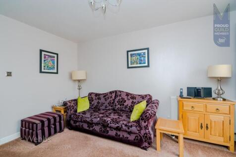 © Webbs Estate Agents ©  (301 of 28).jpg