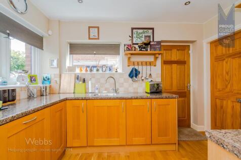 © Webbs Estate Agents ©  (307 of 28).jpg