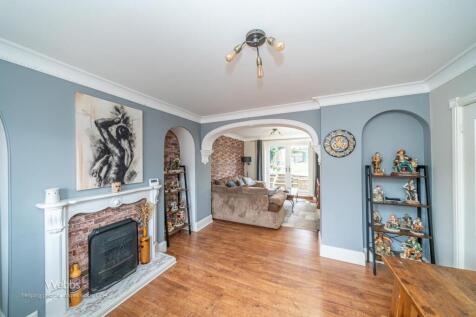 © Webbs Estate Agents © (39 of 145).jpg