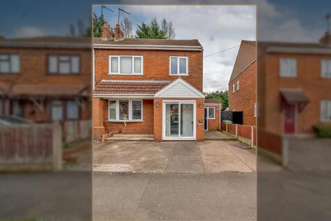 © Webbs Estate Agents © (76 of 145) copy.jpg