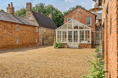 The Beeches, 5 High Street, Wappenham (21).JPG