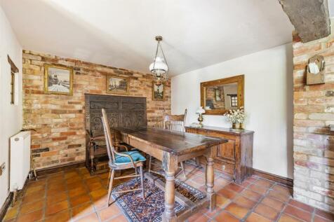 Stable Cottage, 1a Kettle End, Lois Weedon